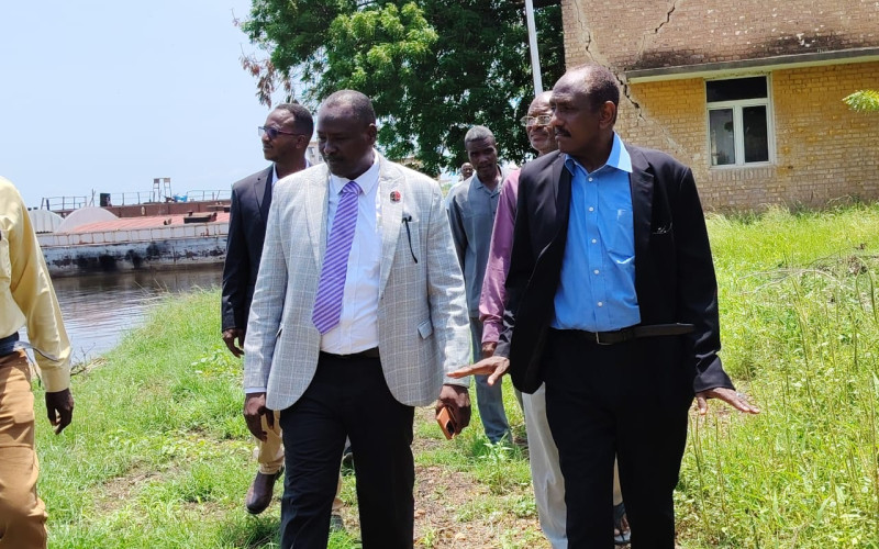 المدير العام الجديد لشركة النيل للنقل النهري يقوم بجولة تفقدية لمواقع الشركة في كوستي